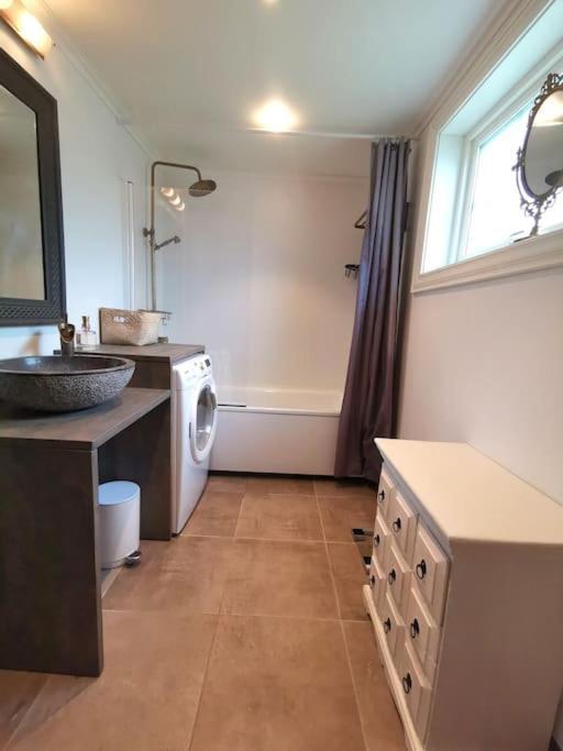 Dalen - Full House With Two Bedrooms, Patio, Garden And Central Location Exterior foto