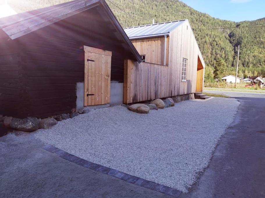 Dalen - Full House With Two Bedrooms, Patio, Garden And Central Location Exterior foto