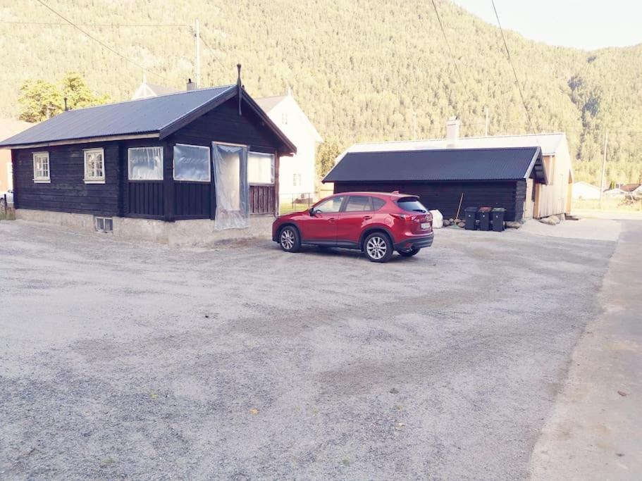 Dalen - Full House With Two Bedrooms, Patio, Garden And Central Location Exterior foto