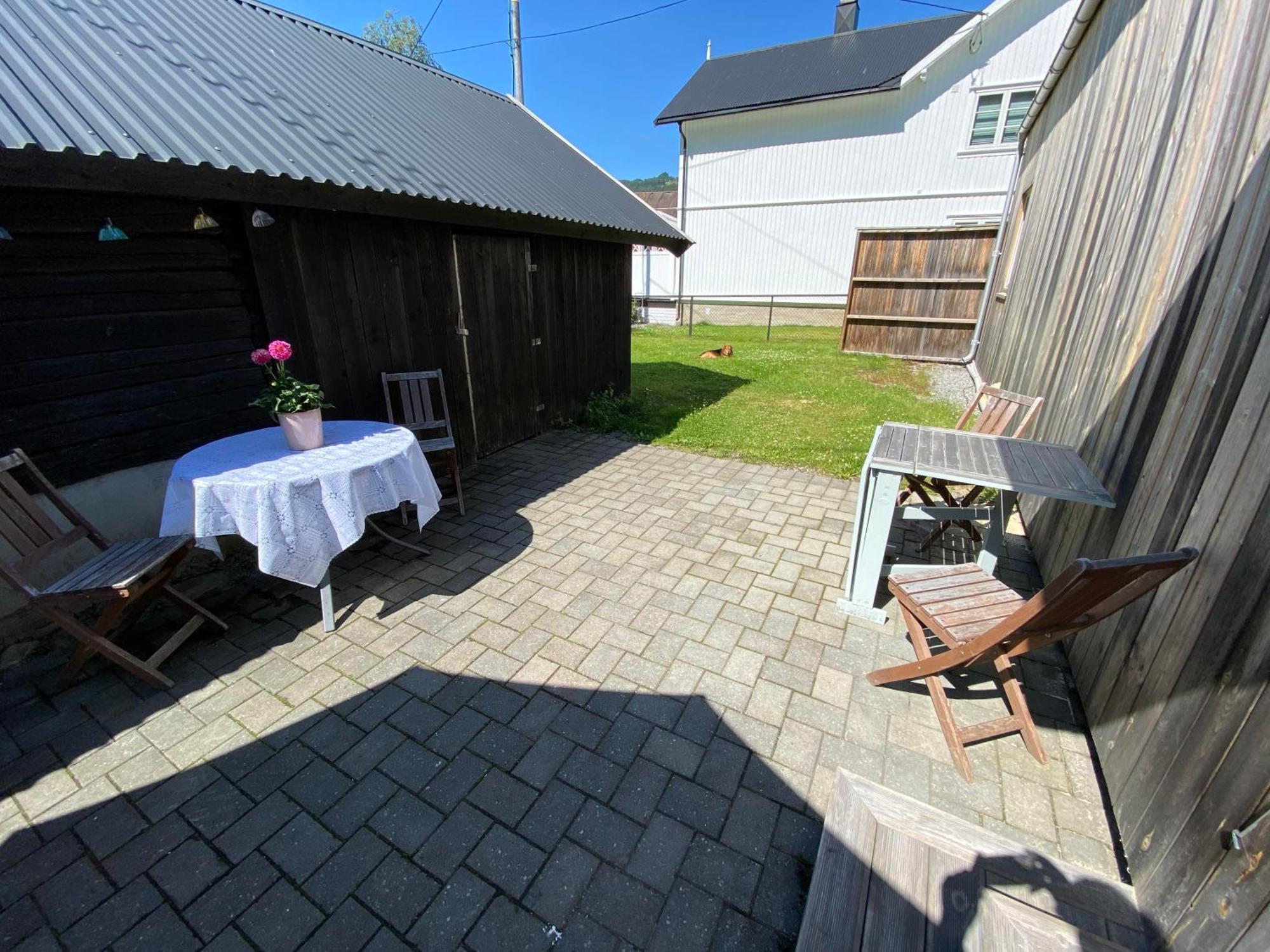 Dalen - Full House With Two Bedrooms, Patio, Garden And Central Location Exterior foto